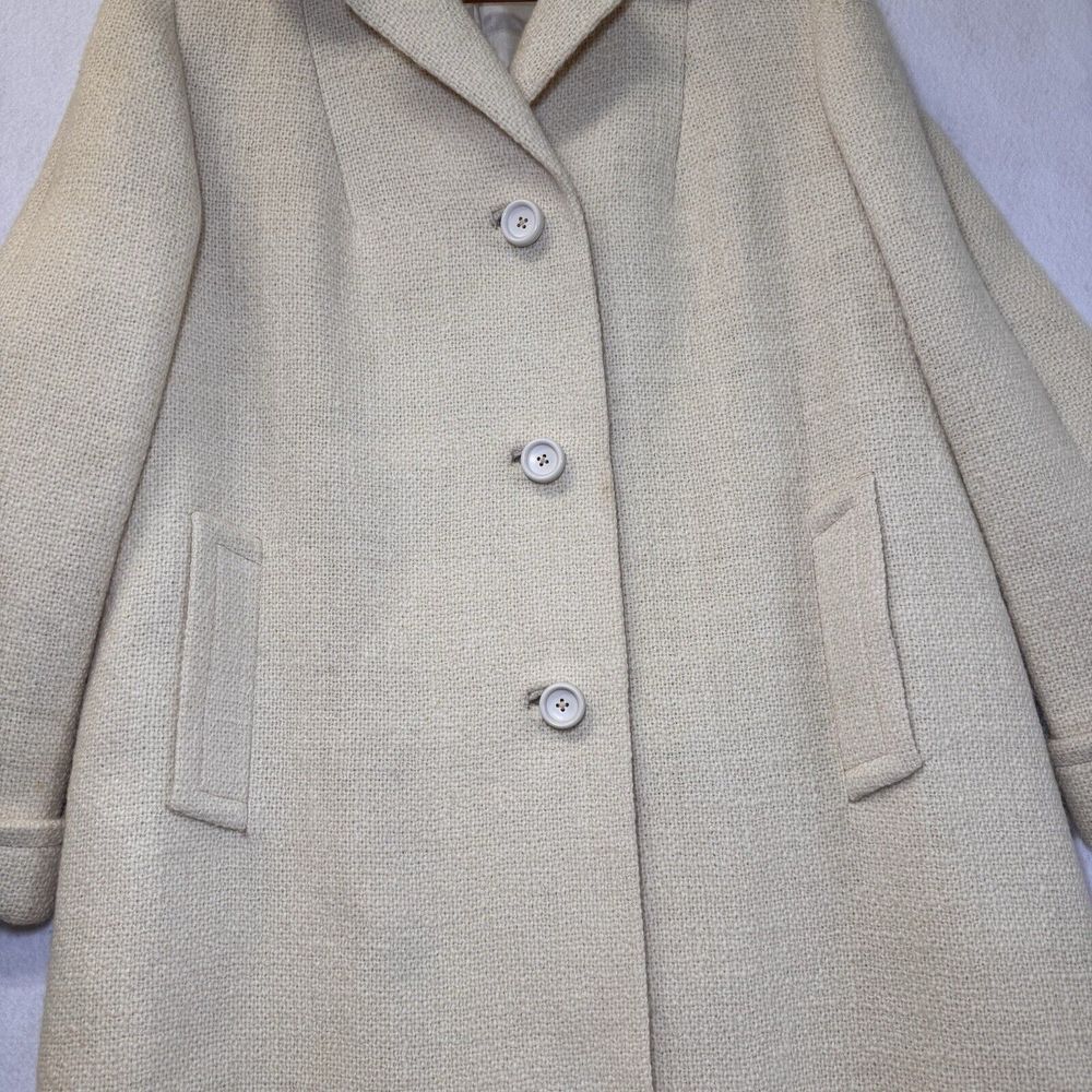 Vintage ILGWU 1960-70 Winter White Tweed Swing Coat Ladies 21" Bust 40" Length - Picture 4 of 16